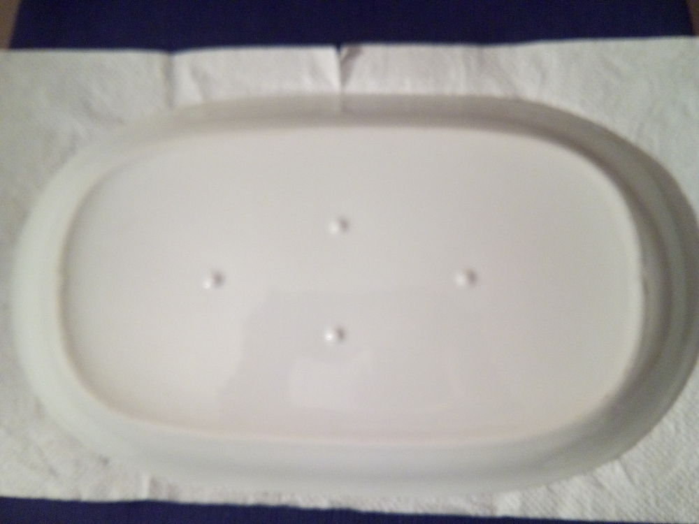 Plat ovale en fa&iuml;ence blanche Cuisine