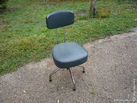 Fauteuil de bureau à vis 55 Castres (81)