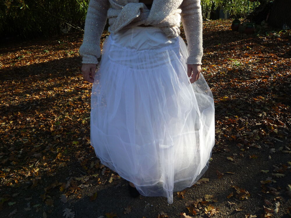 Jupon de mari&eacute;e Vêtements