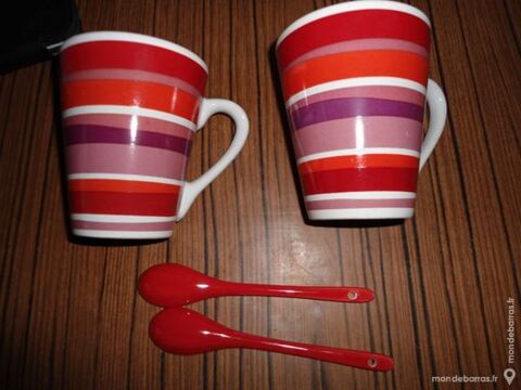 DEUX MUGS Rayé ROSE/ROUGE/ 2 cuillèress 9 Saint-Genis-Laval (69)