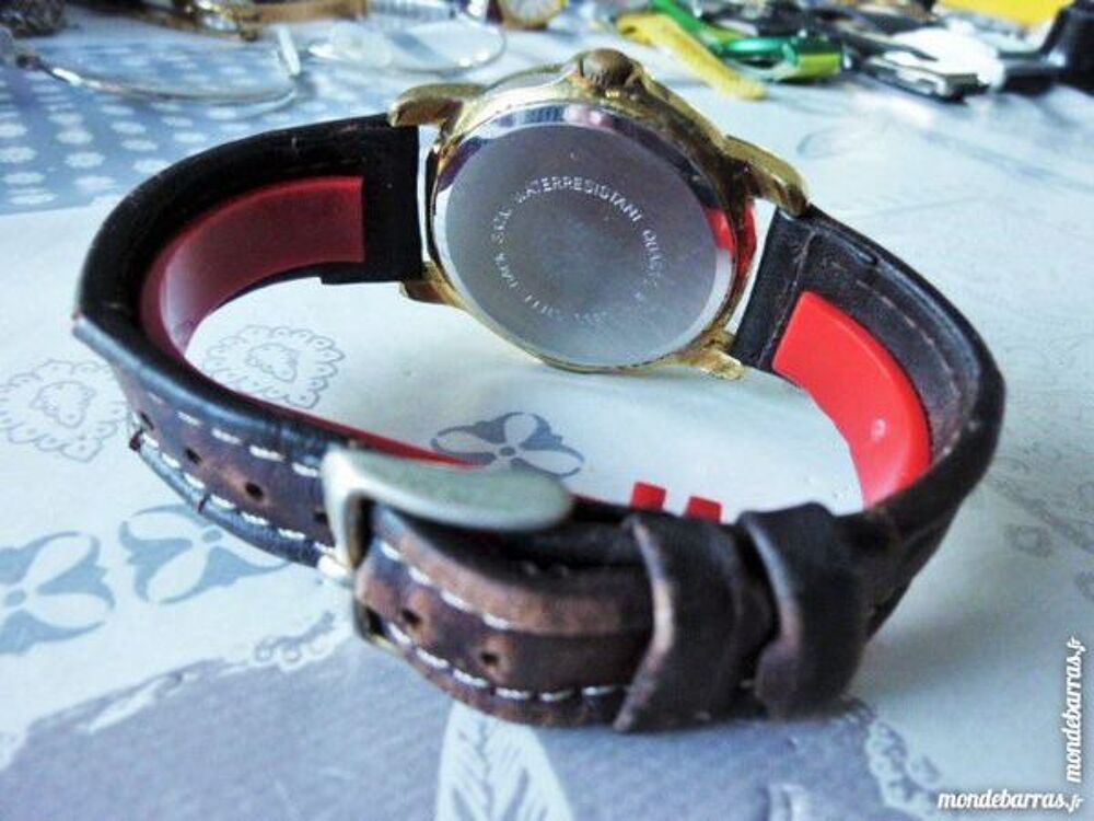 NAMASTE montre analogique CHRONO LOOK DIV0538 Bijoux et montres