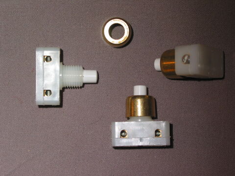 LOT DE 3x interrupteur poussoir écrou laiton or bornes vis 7 Marseille 13 (13)