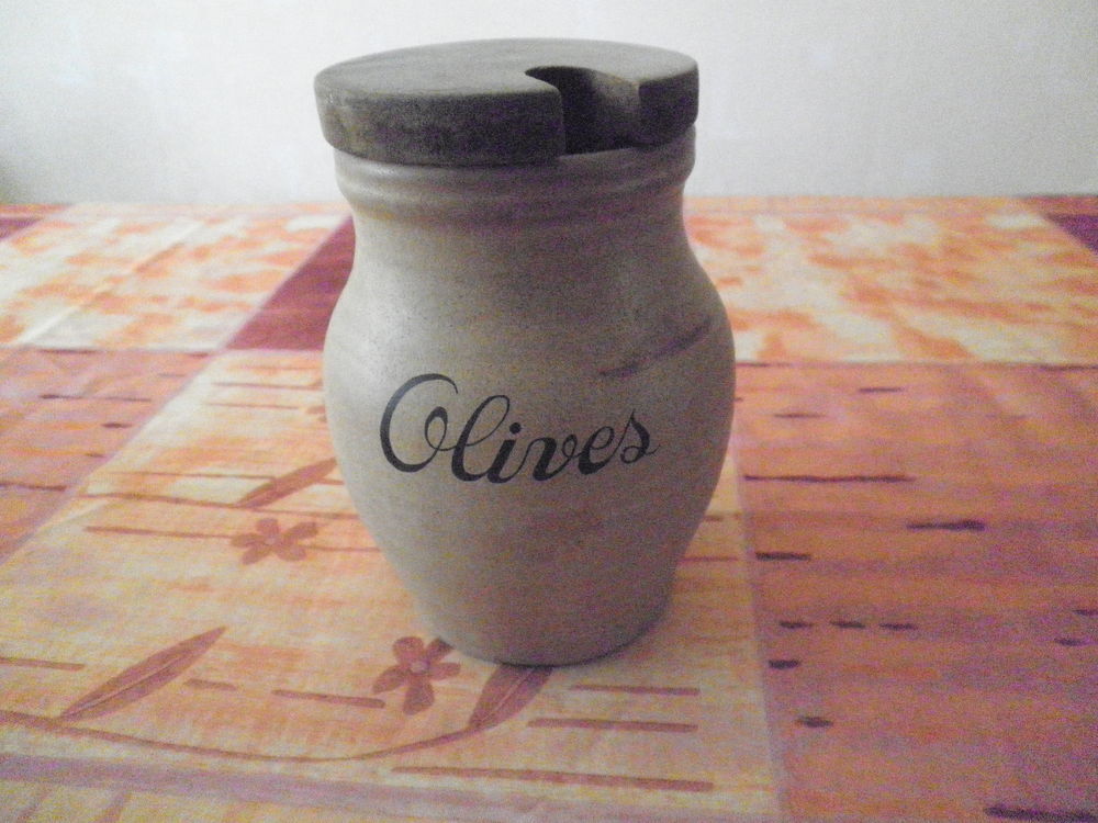 pot &agrave; olives Cuisine