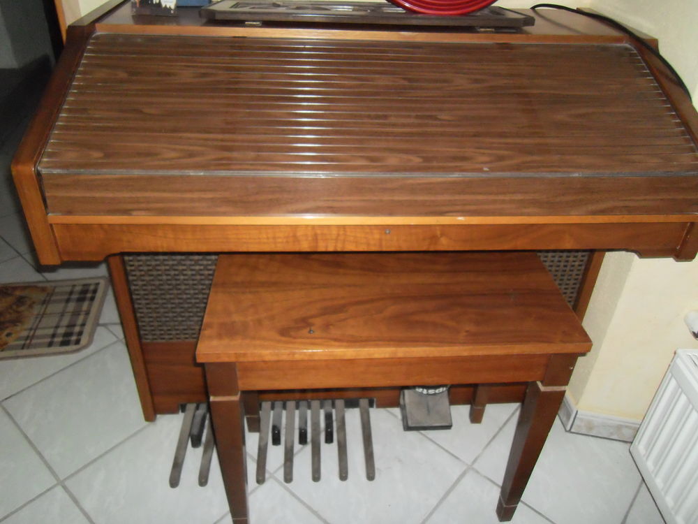orgue &eacute;lectronique Instruments de musique
