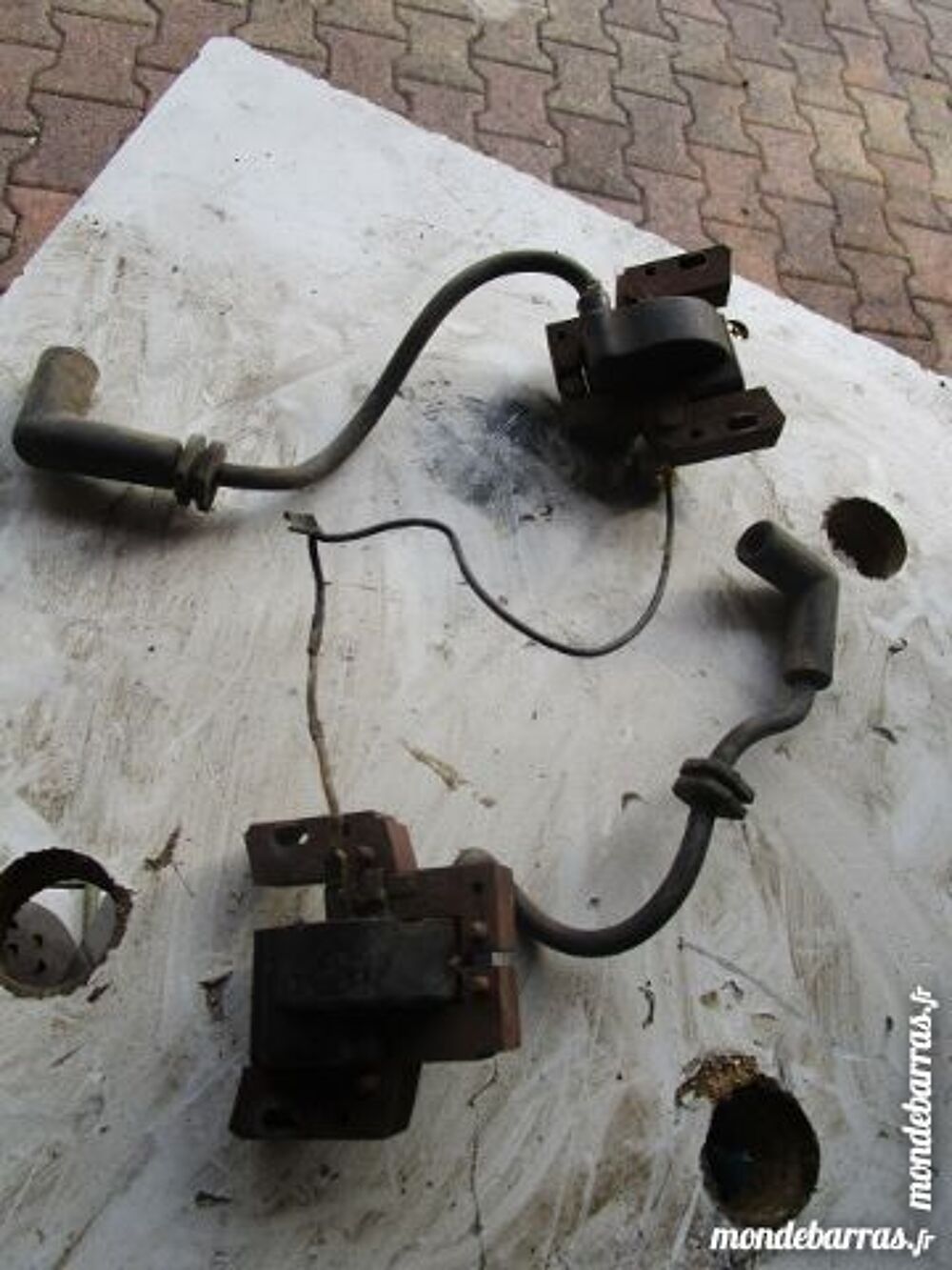 2 bobines HT bi cylindre briggs stratton prix 80€ Jardin