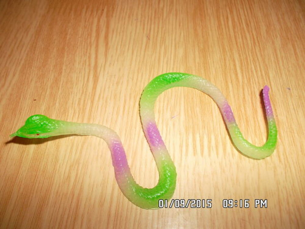 PETIT SERPENT*JUSTE 0.50 CTS*KIKI60230 Jeux / jouets