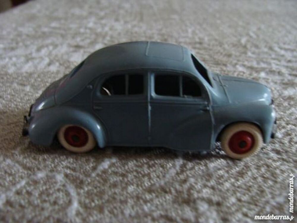 miniature 4CV NOREV 