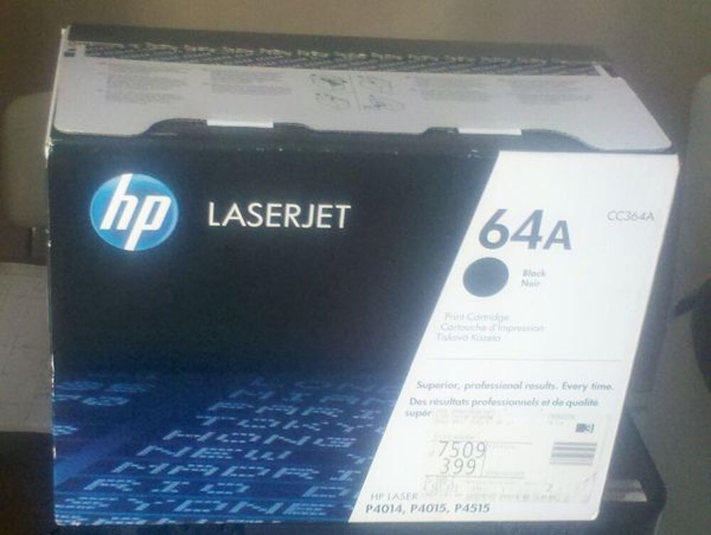 Cartouche d'encre hp laserjet 64A. Matériel informatique