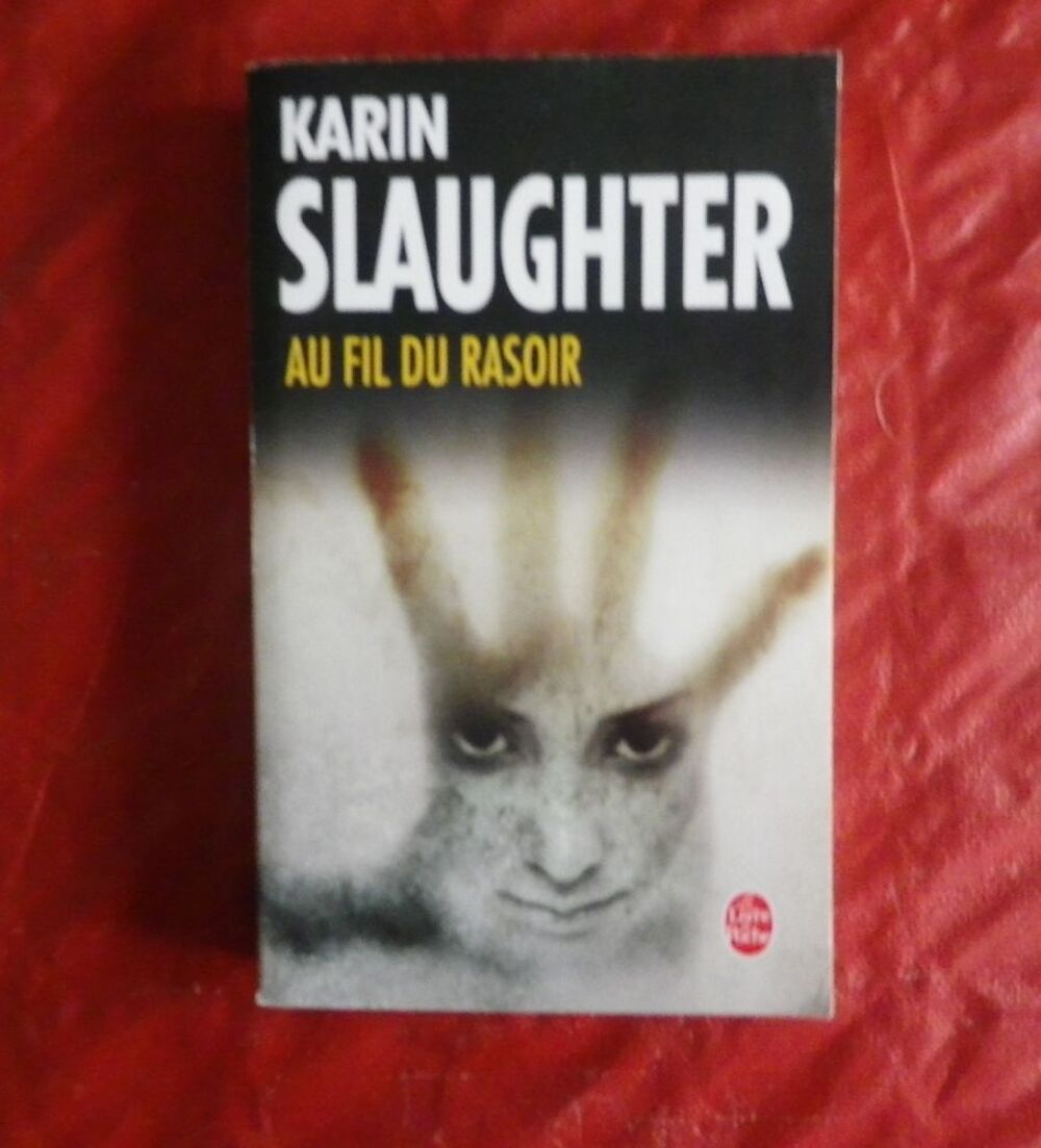 AU FIL DU RASOIR de Karin SLAUGHTER Livres et BD
