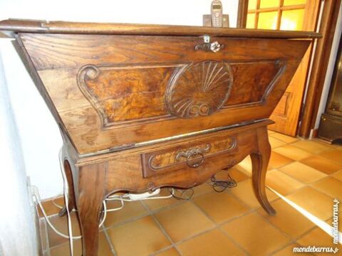 PETRIN EN NOYER SCULPTE 19me sicle 200 Aix-en-Provence (13)