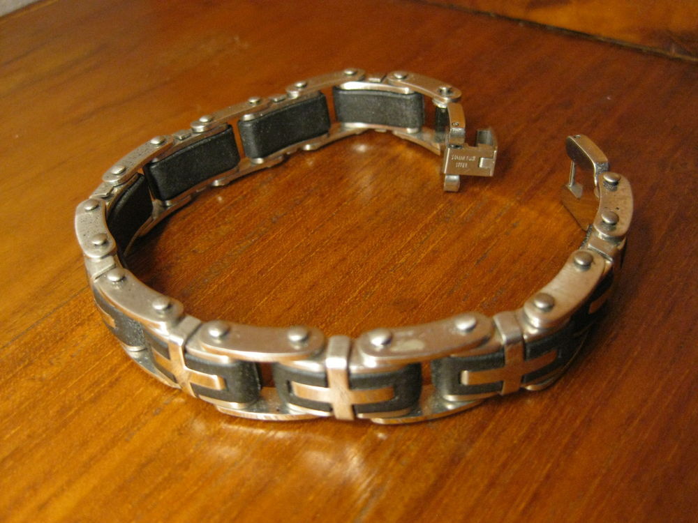 bracelet m&eacute;tal Bijoux et montres