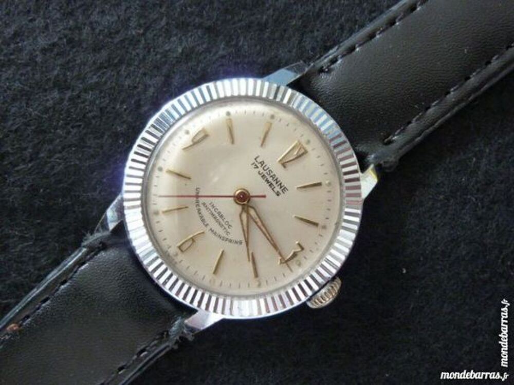 LAUSANNE ST1686 montre m&eacute;canique Suisse 17r. DIV02 Bijoux et montres