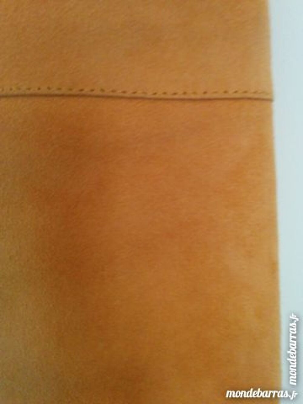 Jupe en dain &laquo;C2C&raquo; (couleur orange) Vêtements