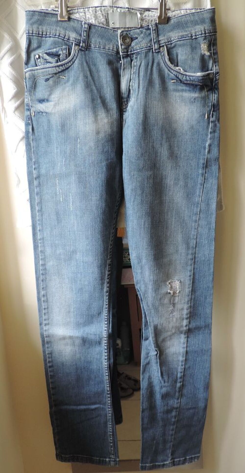 JEAN BERSHKA Vêtements