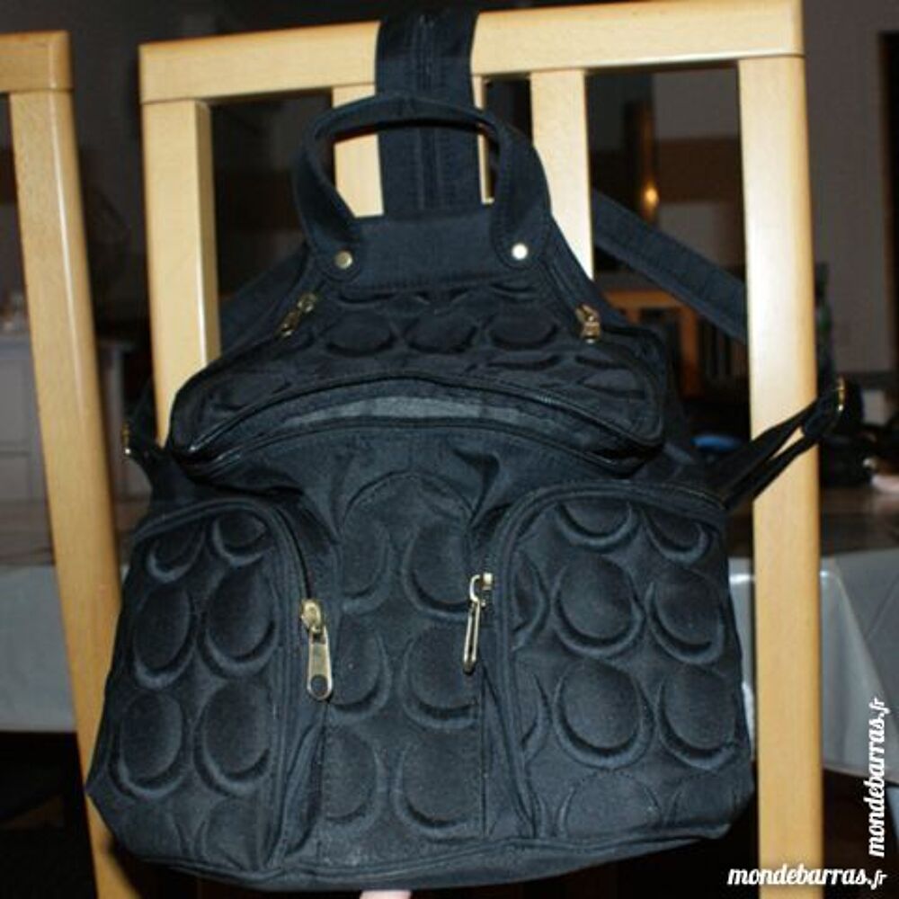 Sac noir en bandouli&egrave;re Maroquinerie