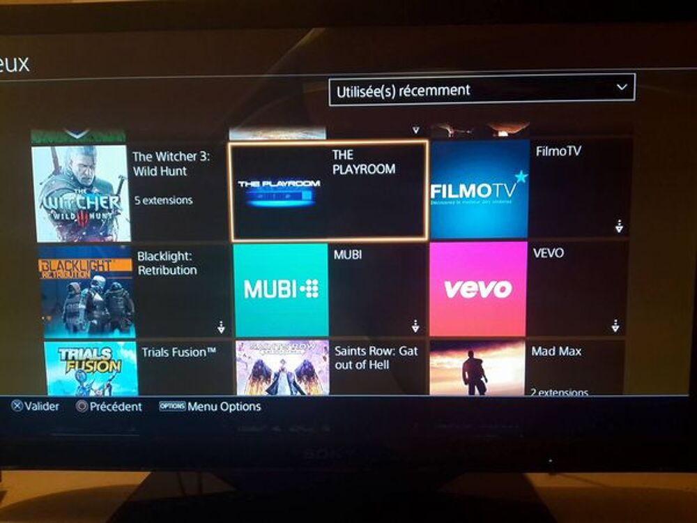 PS4 Garantie + 2manettes + 17 jeux Consoles et jeux vidéos