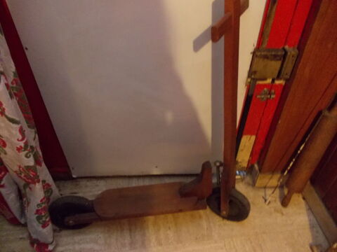 patinette en bis vintage 30 Pantin (93)