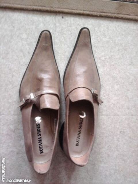 chaussures marrons pour femmes T 38/39 15 Nanterre (92)