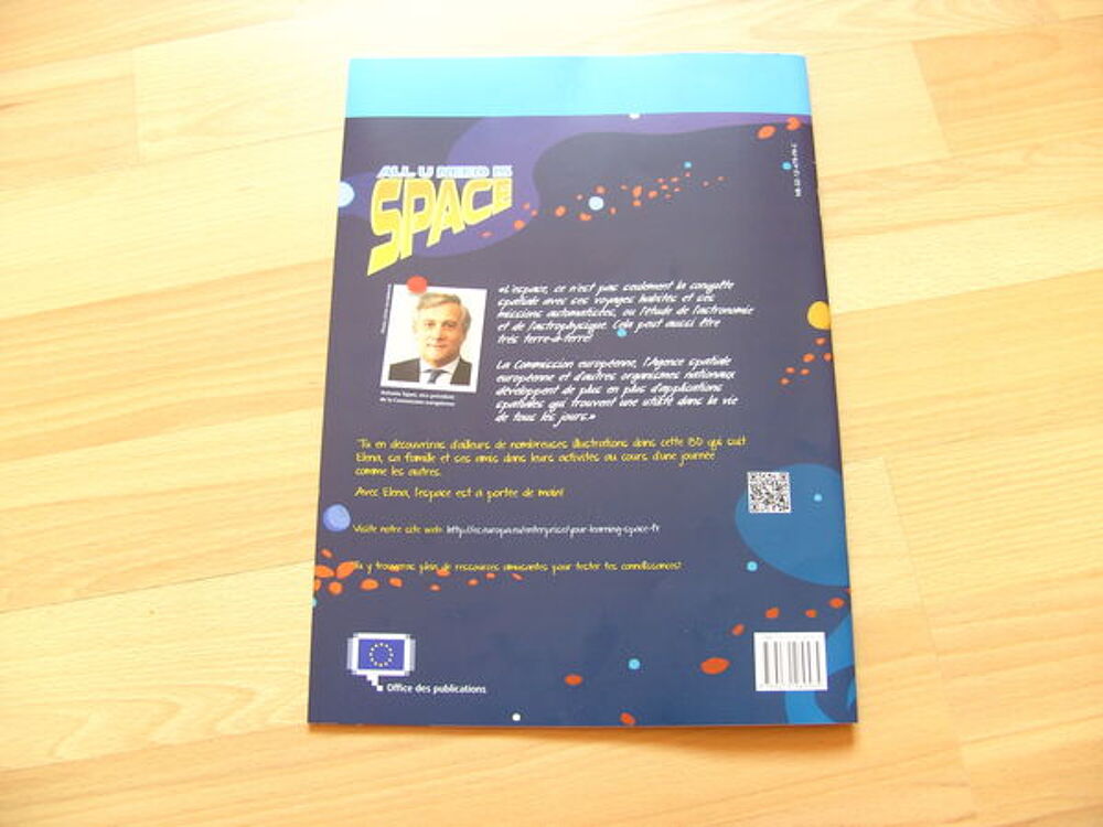 BD All u need is space (Neuve- en Fran&ccedil;ais) Livres et BD