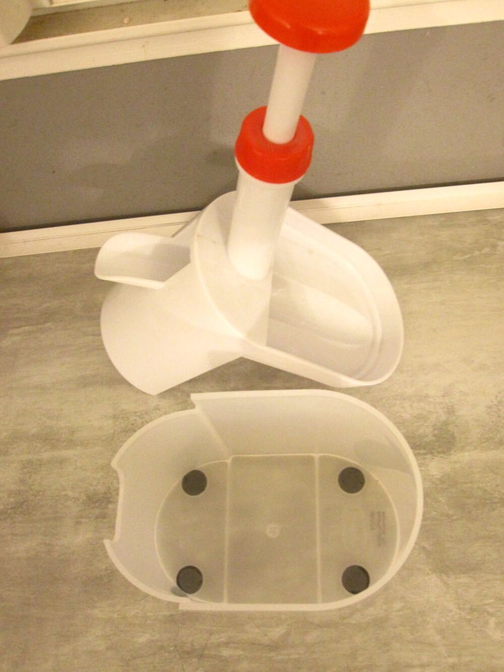 D&eacute;noyauteur &agrave; cerises Cuisine