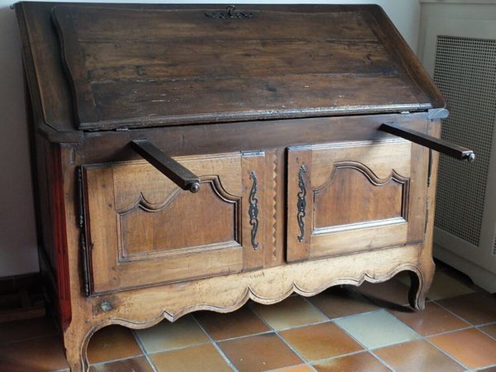 Bureau de pente provincial Meubles