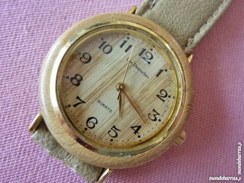 LUC DESROCHES montre BOIS analogique LUD0023 55 Metz (57)