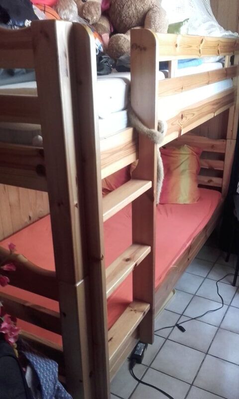 lits superposs en pin 250 Nevers (58)