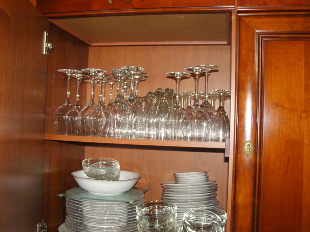 enfilade avec miroir teint&eacute; Meubles