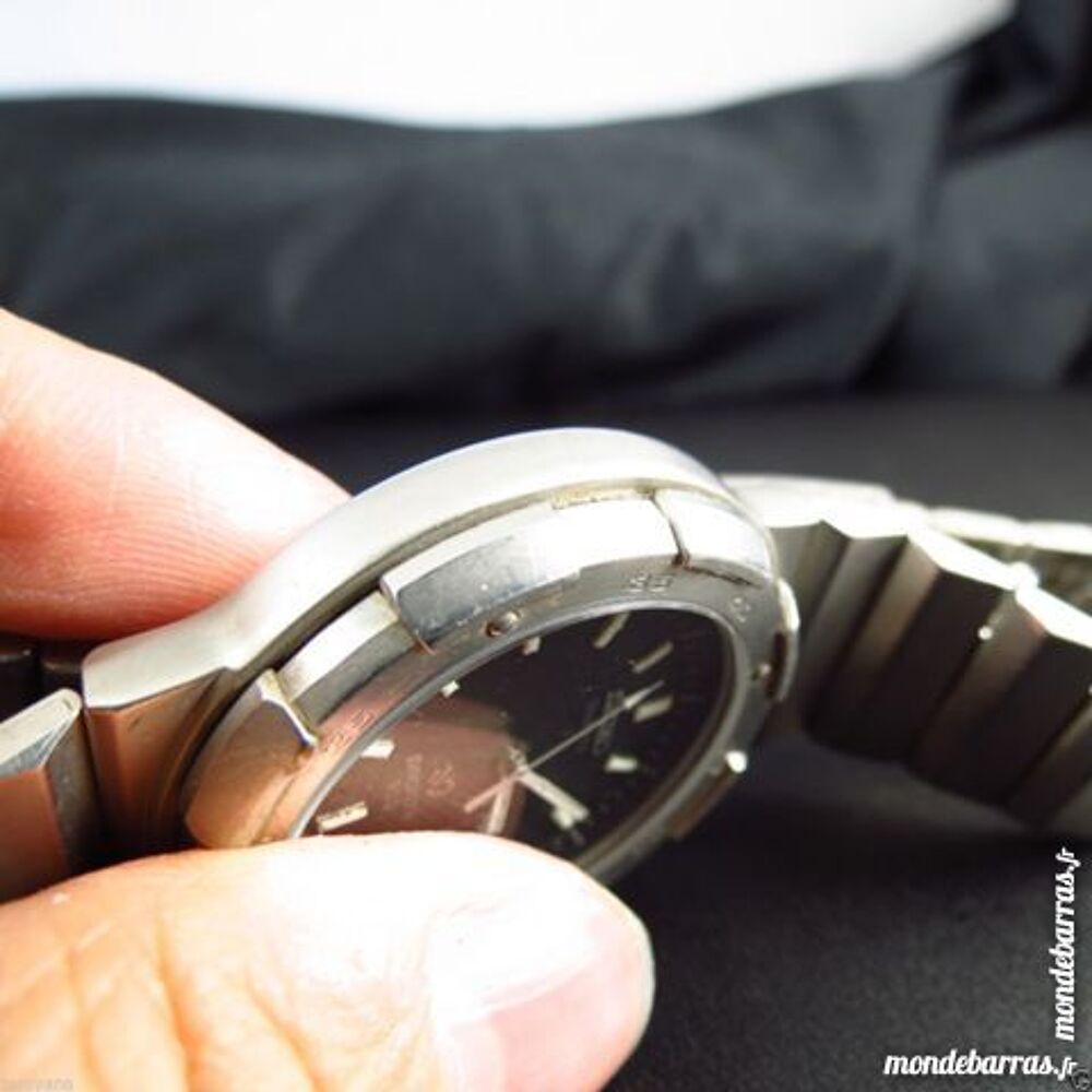 SEIKO SPORTS 100 5H23 analogique SEI0213 Bijoux et montres