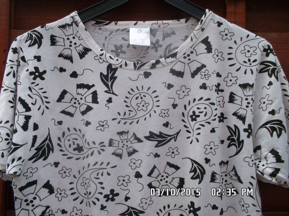 TEE SHIRT BLANC-NOIR DAMART*JUSTE 2E*KIKI60230 Vêtements
