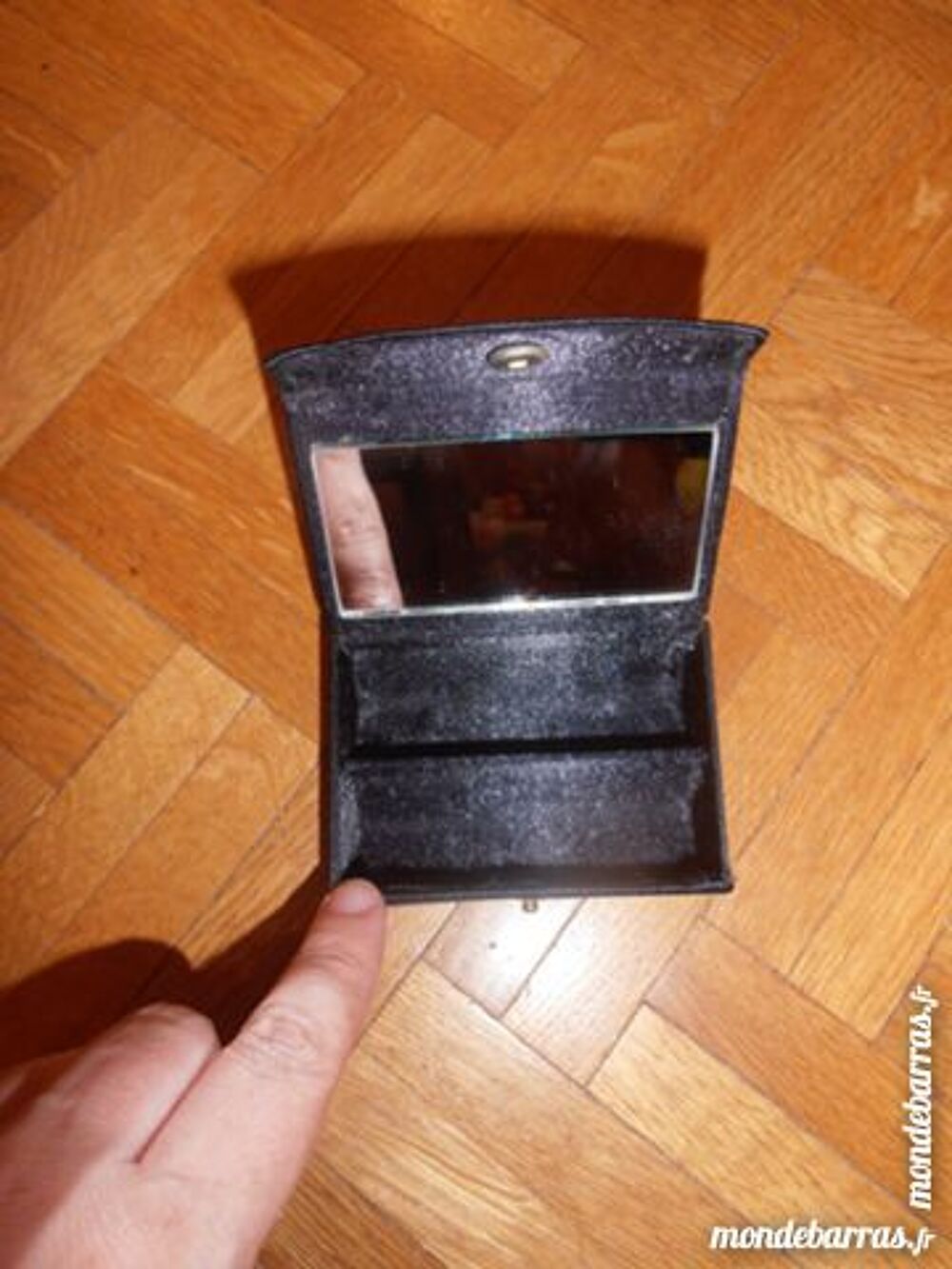 Coffret maquillage Bijoux et montres