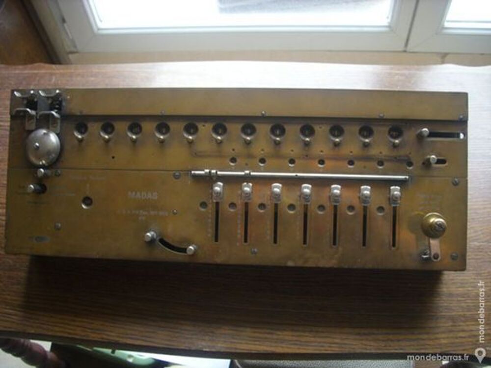 Recherche anciennes machines &agrave; &eacute;crire 
