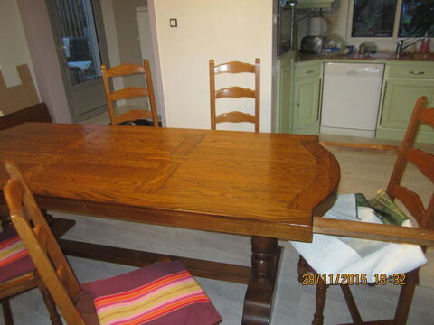 ensemble salle  manger en chene 0 Saint-Dolay (56)