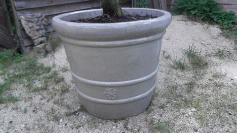 bac  fleures en cramique 130 Cormontreuil (51)