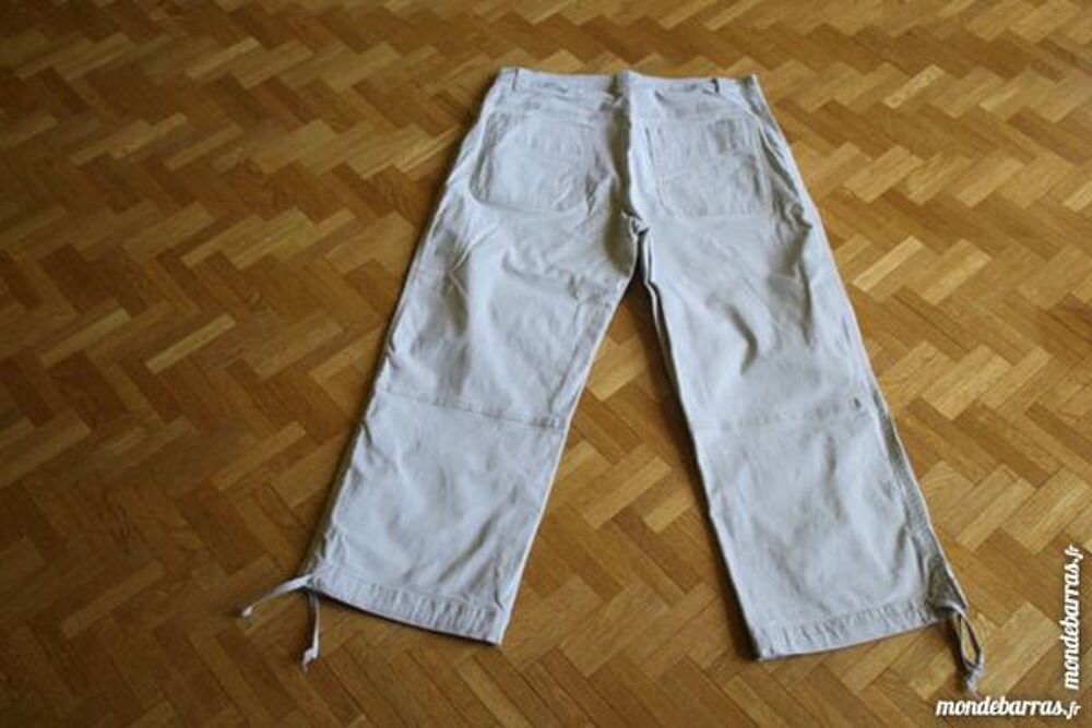 Pantalon beige avec liens Vêtements