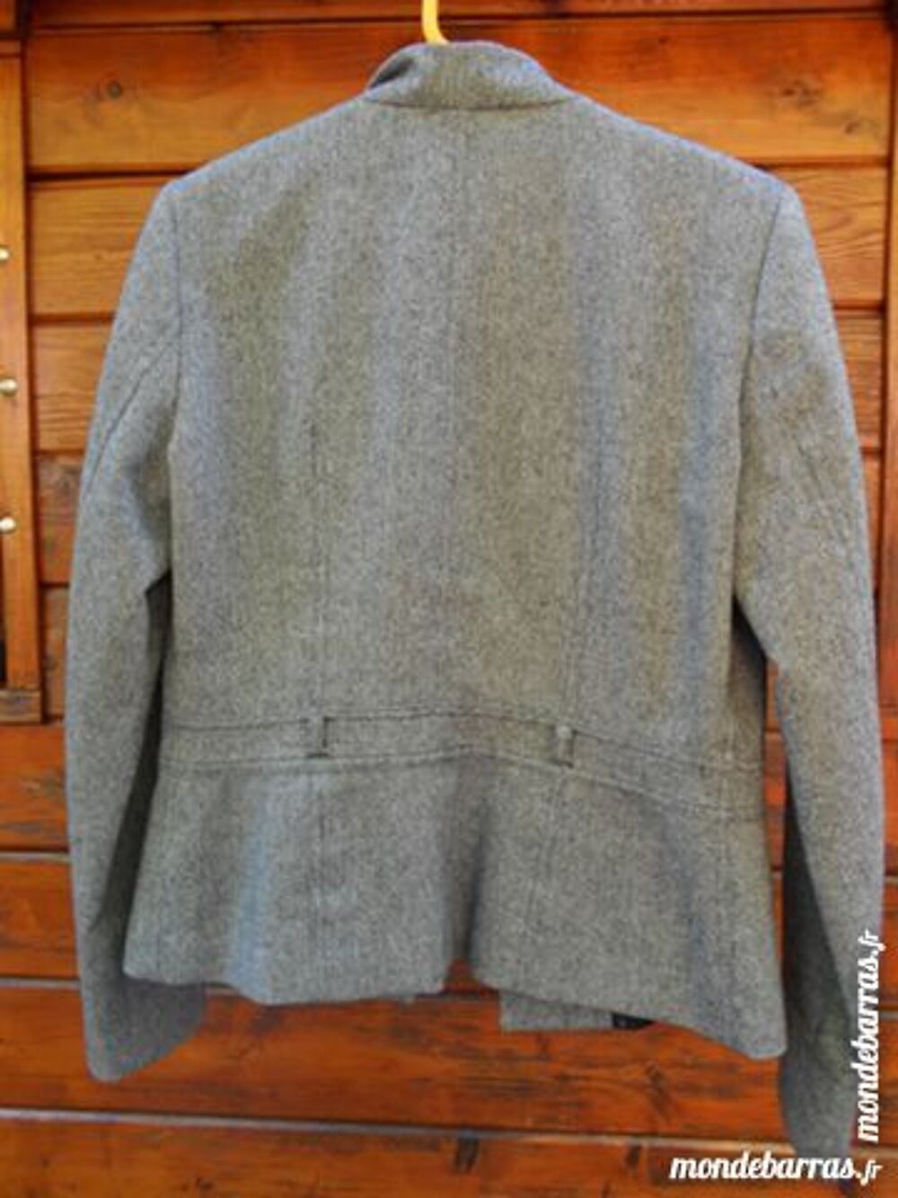 VESTE T. 42 Vêtements