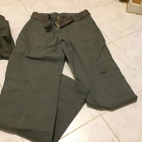 pantalon KAKI POCHES et SURPIQURES  T. 38 10 Saint-Genis-Laval (69)