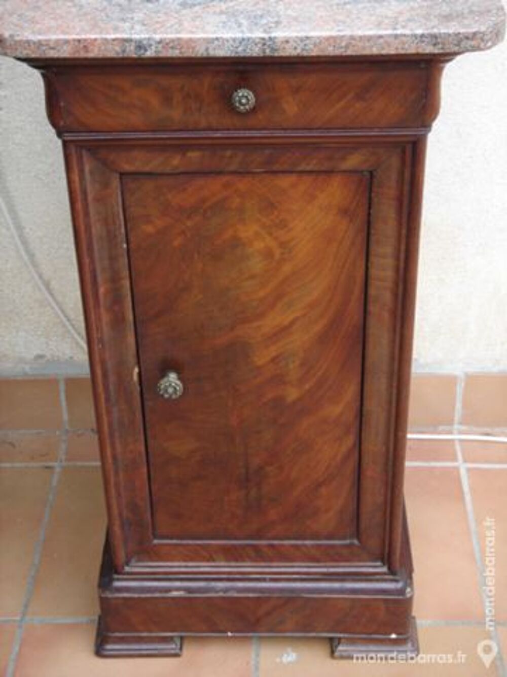 Chevet ,table de nuit ,&eacute;poque Louis Philippe Meubles