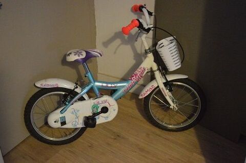 Velo torpado Fille 16 pouces 70 Trélazé (49)