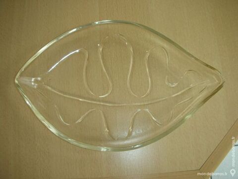 Plat en verre 2 Thiais (94)