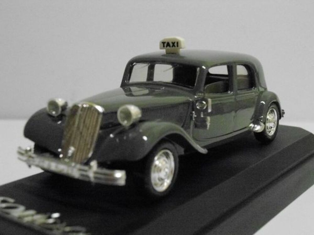 Citro&euml;n 15 CV taxi 1952 