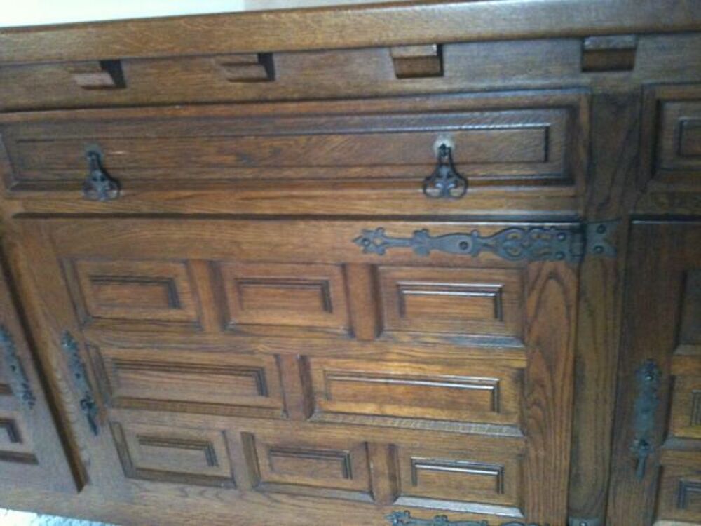 Buffet de qualit&eacute; et de charme en bois massif Meubles