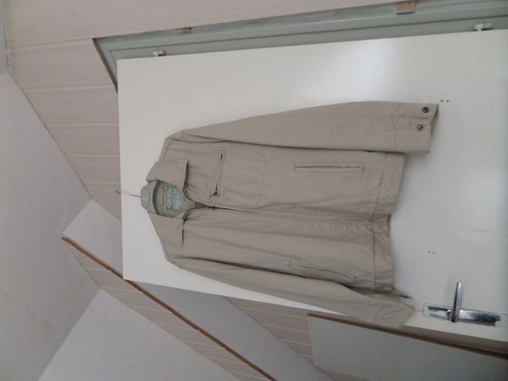 Blouson homme clair Taille S zipp&eacute; Vêtements