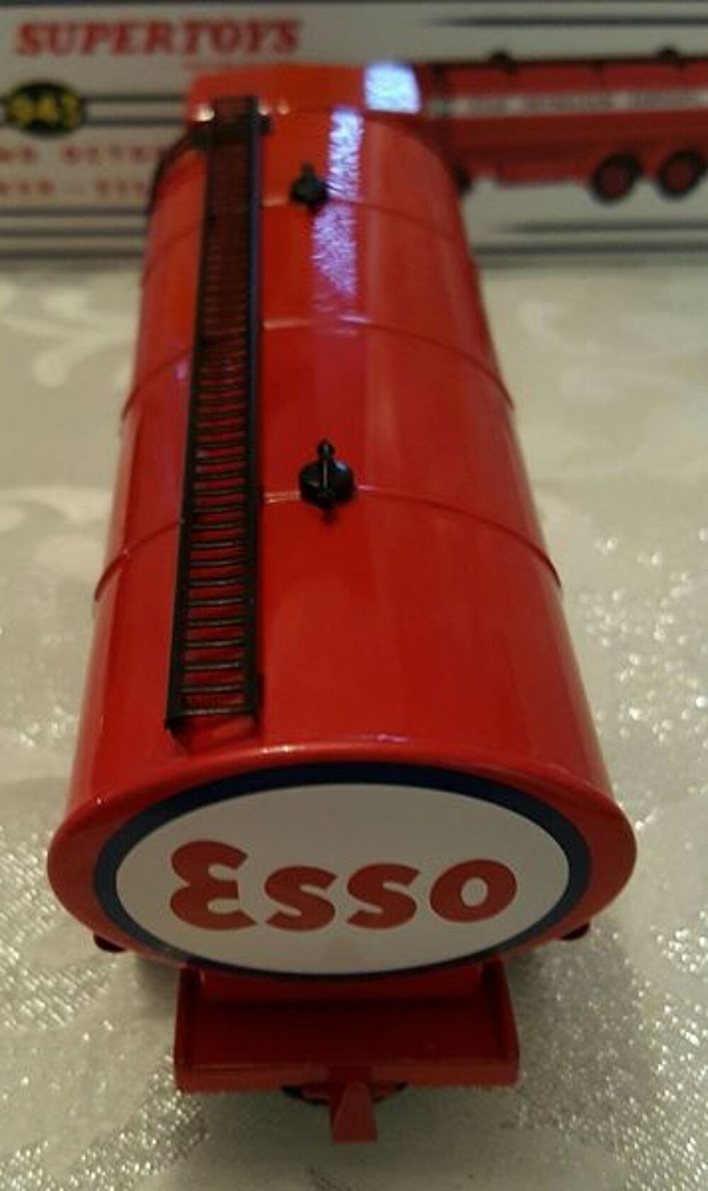 camion LEYLAND citerne Esso 1/50 Dinky GB 943 Atlas NEUF 