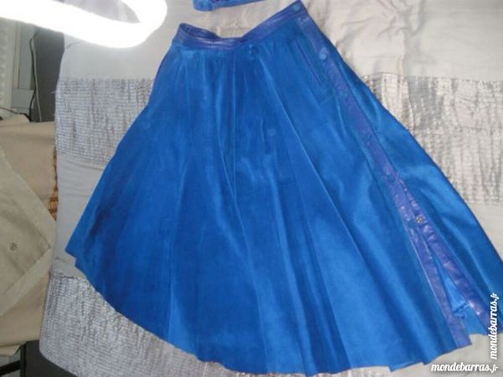 Jupe en Daim Vêtements