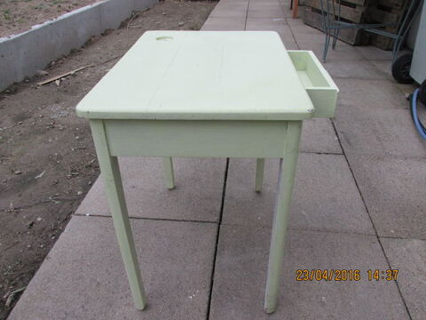 Table colier 20 Sainte-Luce-sur-Loire (44)