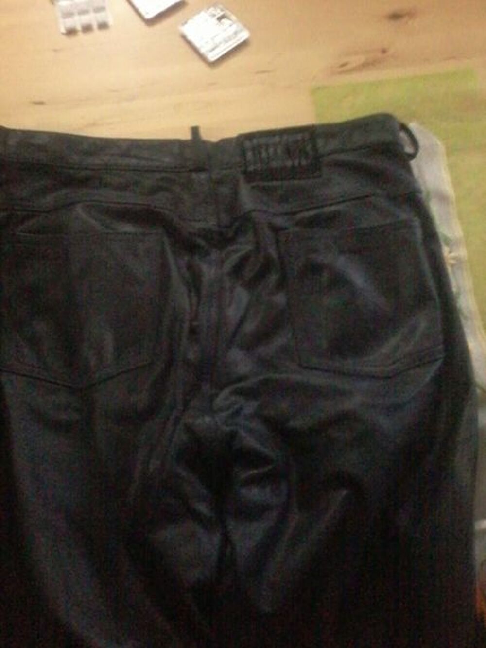 pantalon cuir marque "bikercuir" Vêtements