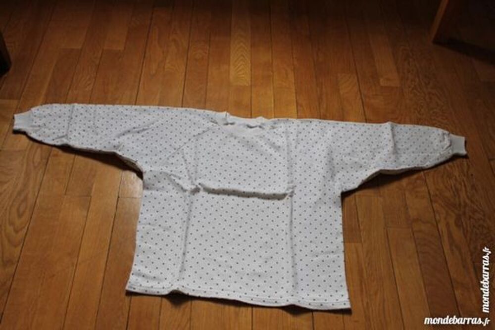 SWEAT FEMME Vêtements