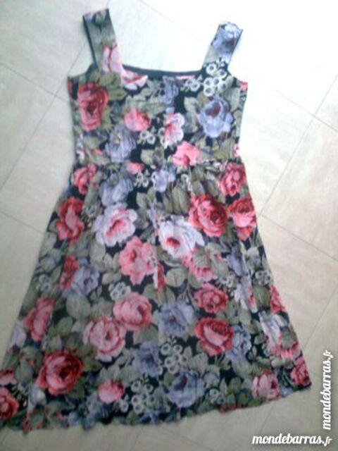 ROBE fleurie  bretelles - 42 - zoe 4 Martigues (13)