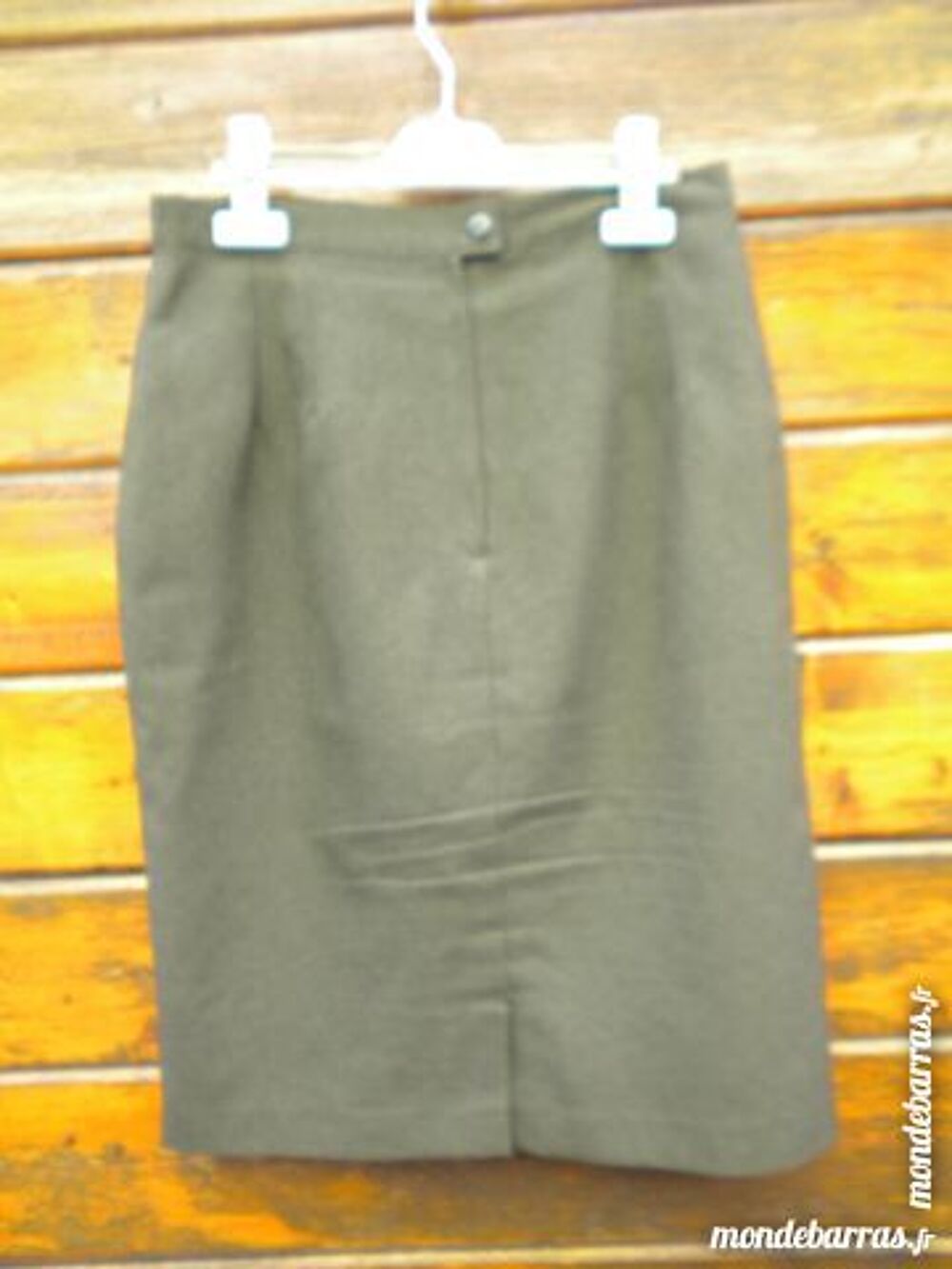 JUPE droite longue T. 40 Vêtements